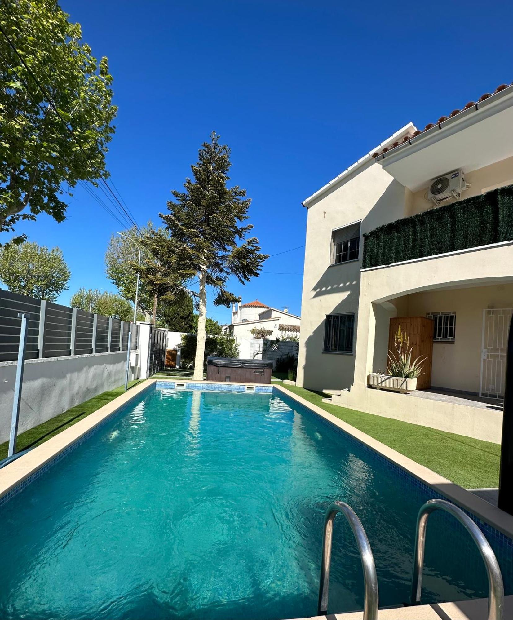 Apartamento Requesens Playa Ampuriabrava Exterior foto
